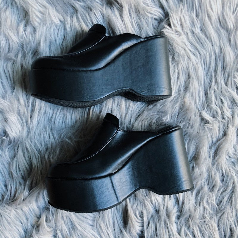 Vintage 90's Grunge Chunky Platform Mules