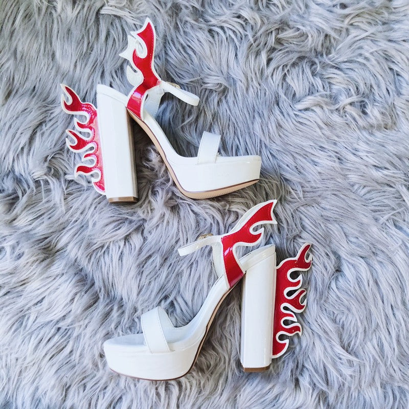 Bayb on Fire White Platform Pumps