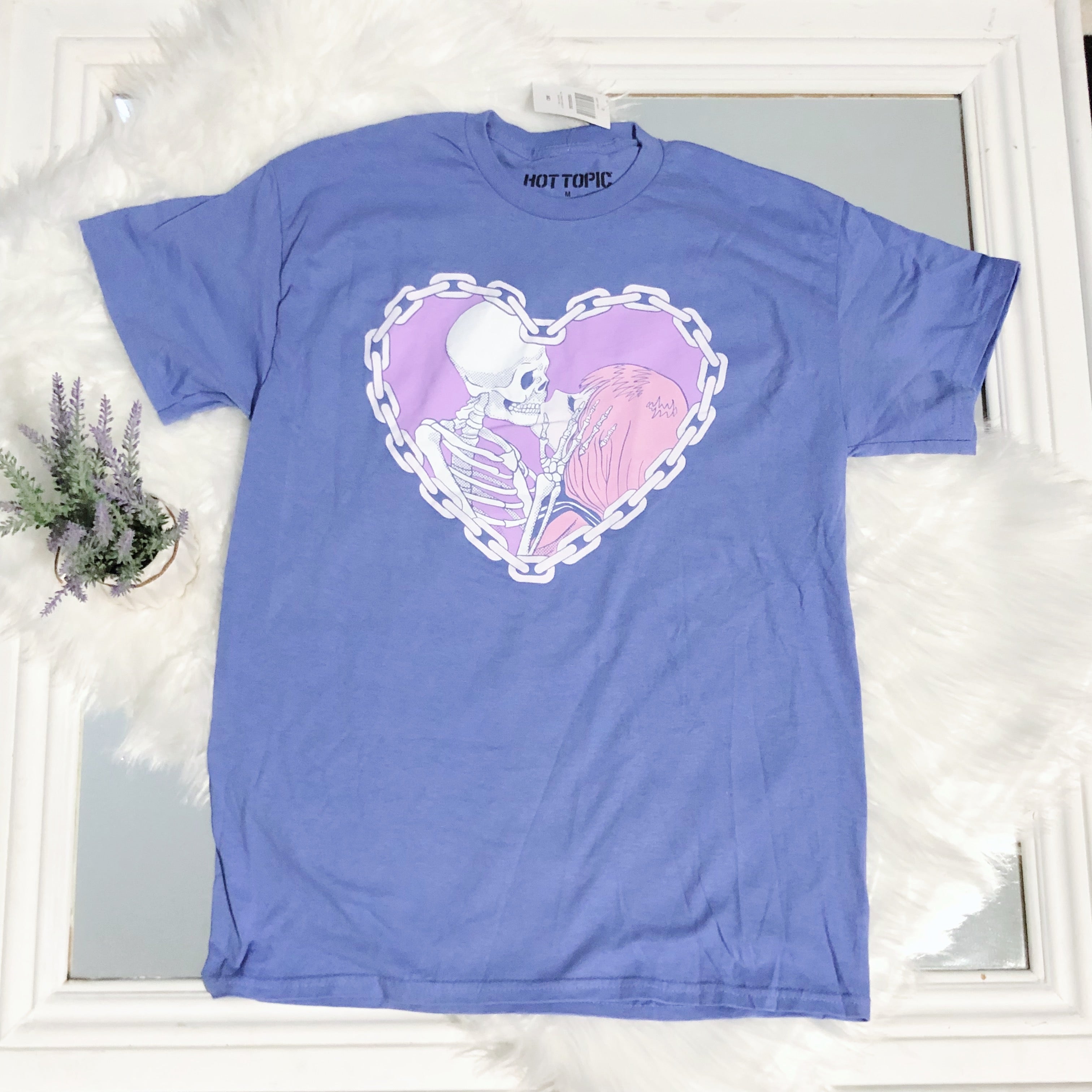 Skull & Bae Lavender Short Sleeve Graphic T-Shirt