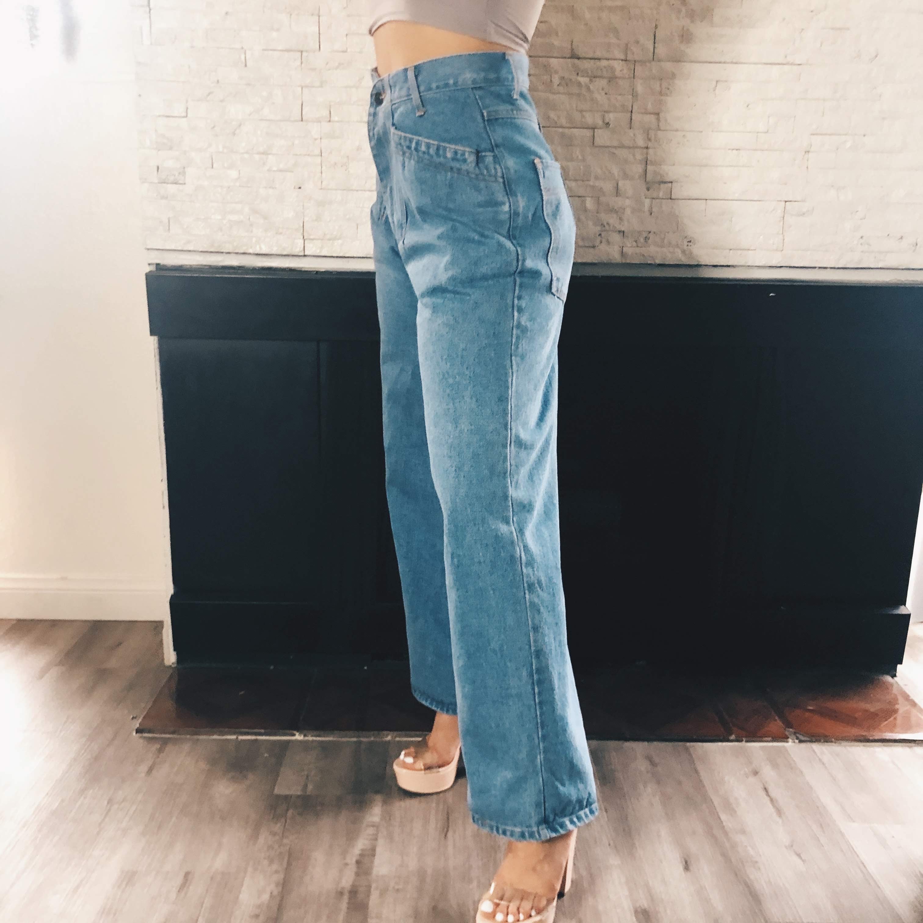 Bell Bottom Bae Vintage 80’s Highwaisted Jeans