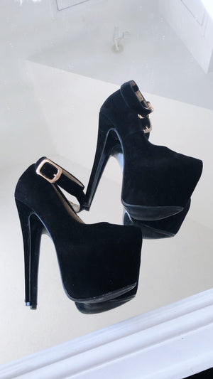 Black Delicacy High Heel Platform Pumps