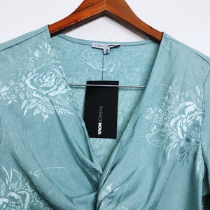 New with Tags Fashion Nova Teal Floral Front Knot Cropped Blouse