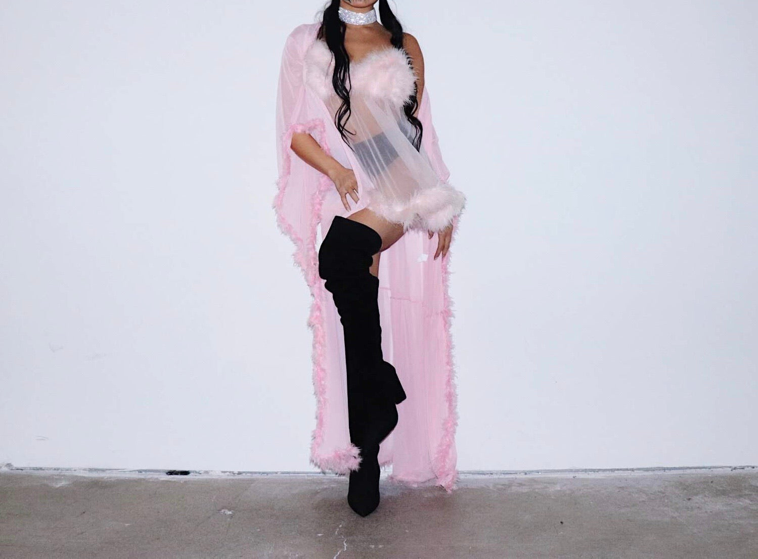 Vintage Vybe Pink Boa Slip