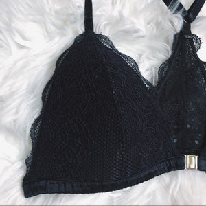 Black Stretchy Front Clip Bralette