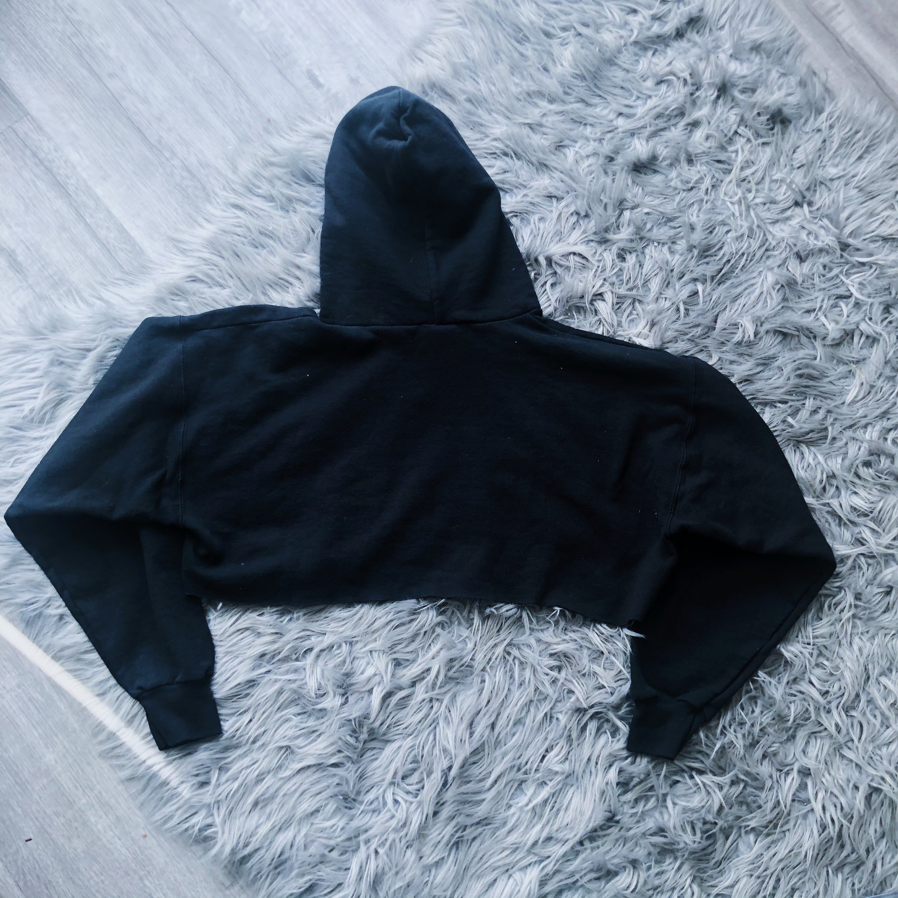 Yotes Vintage Reworked Cropped Hoodie