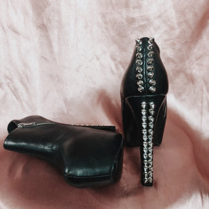 Steve Madden Black Silver Studded Booties