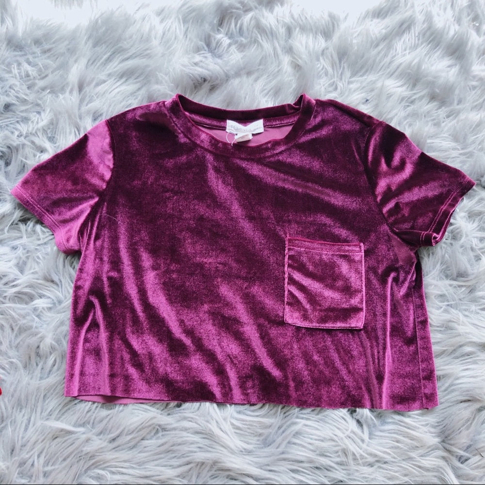 Forever 21 Burgundy Pocket Tee Crop Top