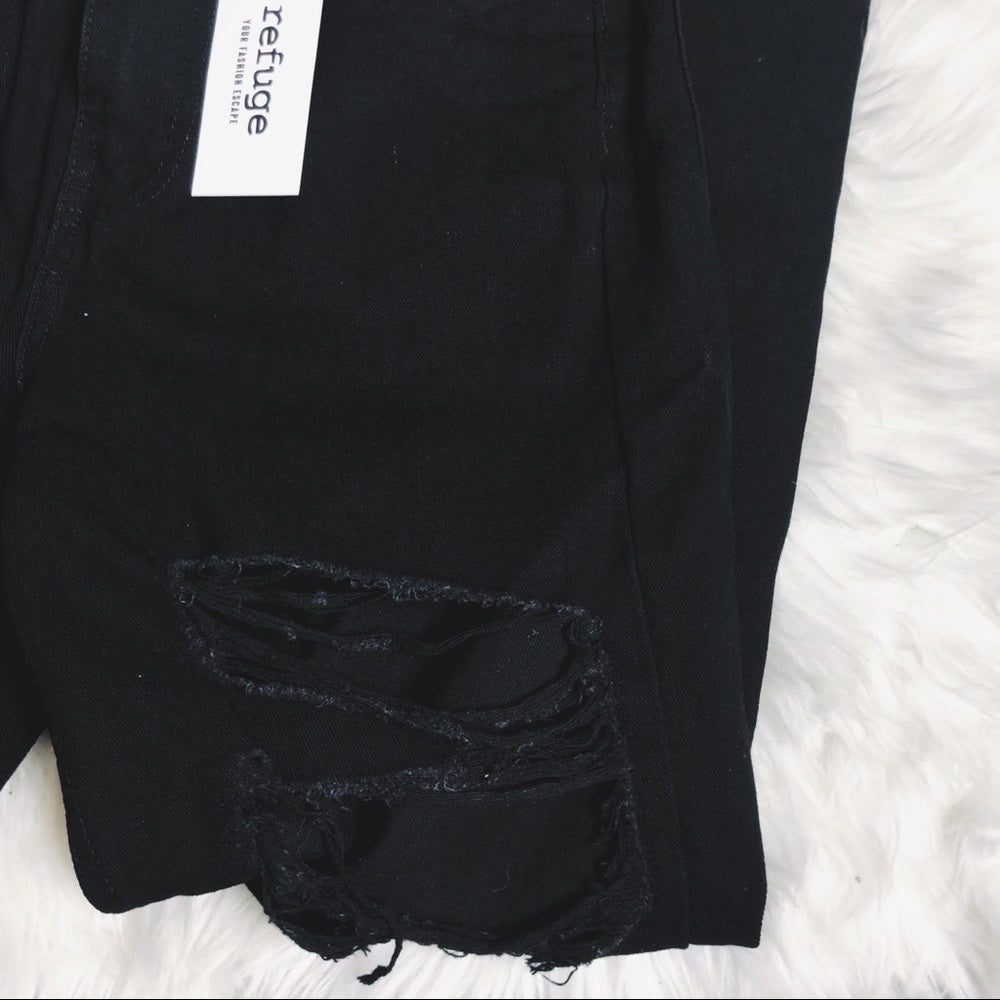 Refuge Black Distressed Denim Mom Pants