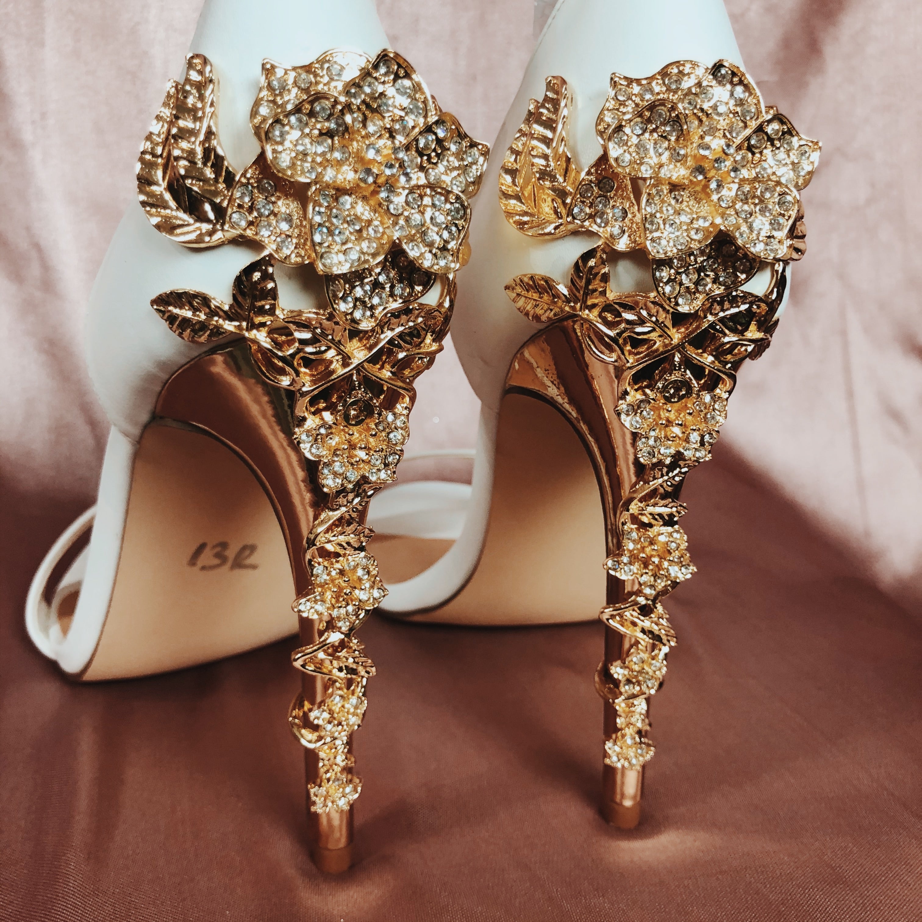 Angel Bayb White & Gold Floral Sandle Strap Heels