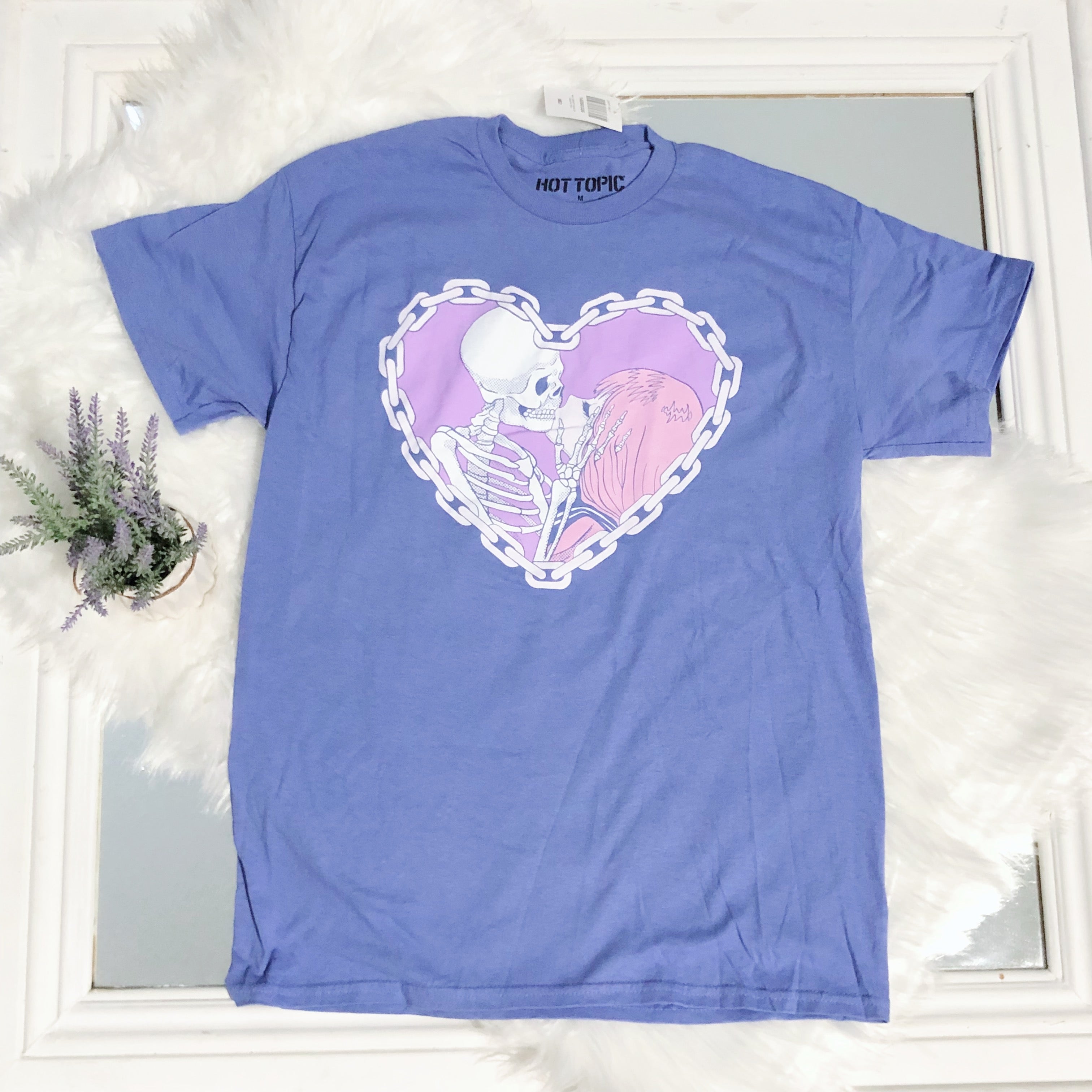 Skull & Bae Lavender Short Sleeve Graphic T-Shirt