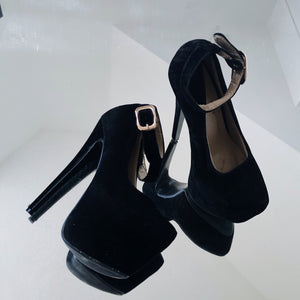 Black Delicacy High Heel Platform Pumps