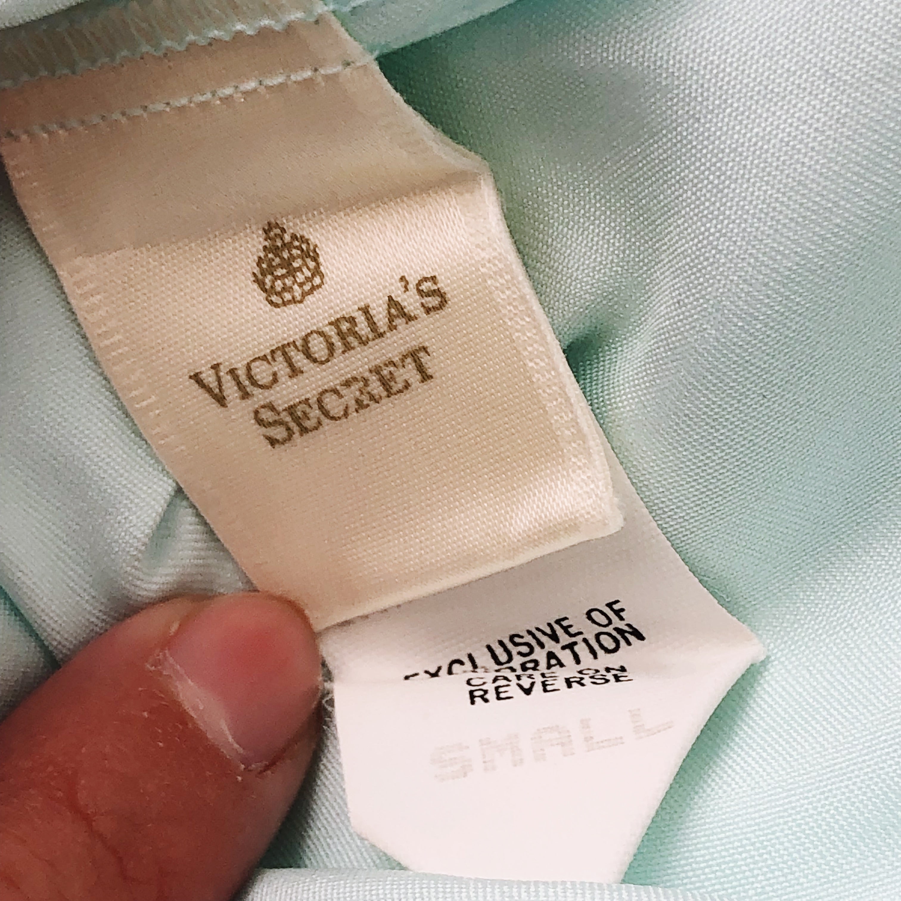 Vintage Victoria’s Secret Teal Robe