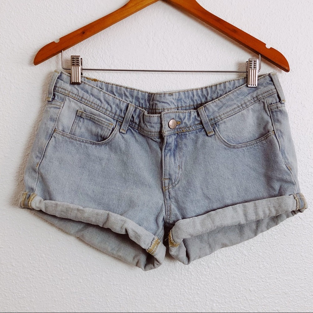 Skinny Low Waist Rolled Cuff Jean Shorts