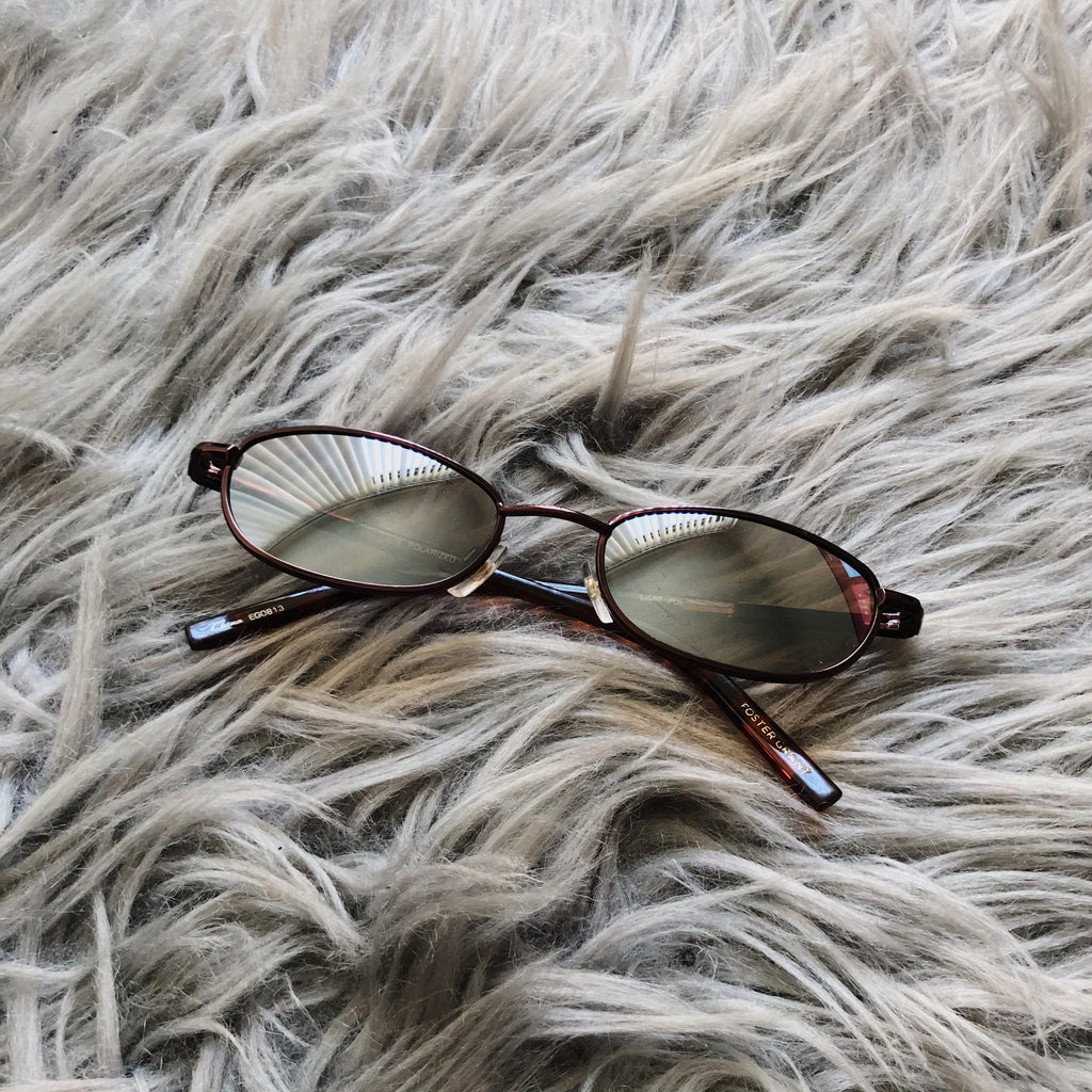 Vintage 2K Red Sunnies